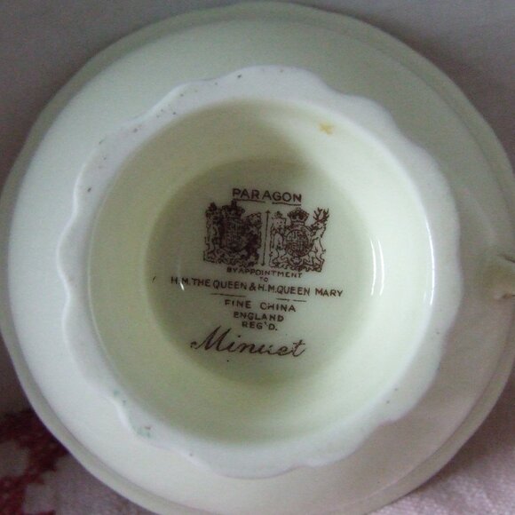 Paragon Minuet teacup and saucer vintage 1940s fine bone china pink blue flowers - Picture 11 of 11